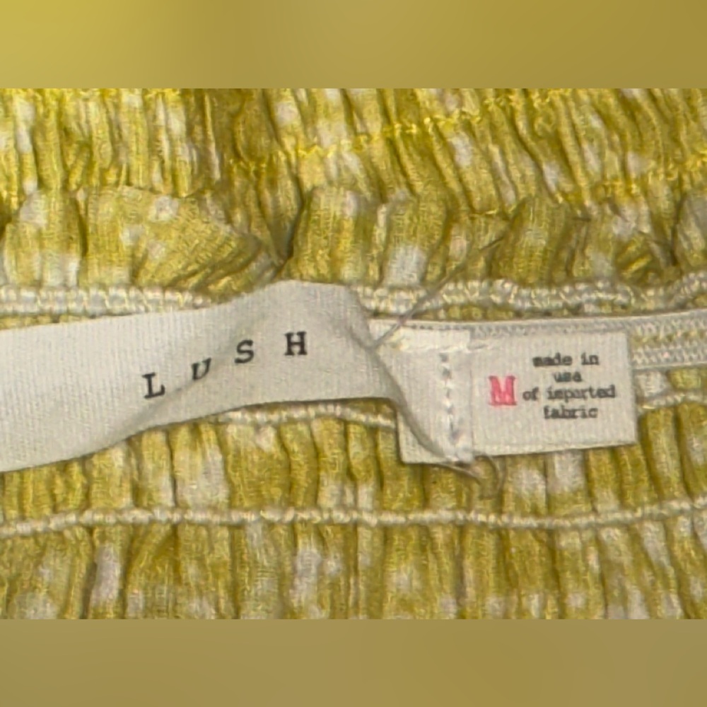 Lush Yellow Ruffled Smocked Top - Picture 3 of 4